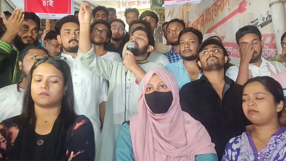 ওসমান হাদিকে কেন হত্যা করা হলো, প্রশ্ন ইনকিলাব মঞ্চের আহ্বায়কের