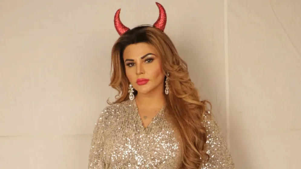 যুবককে হেনস্তার দায়ে অভিনেত্রীর বিরুদ্ধে গ্রেপ্তারি পরোয়ানা জারি