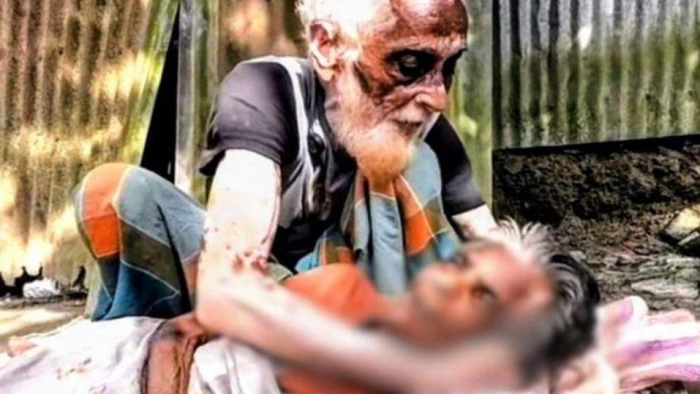 ‘আল্লাহ, আমাকে খাবার দাও, স্ত্রীকে নিয়ে খুব কষ্টে আছি’