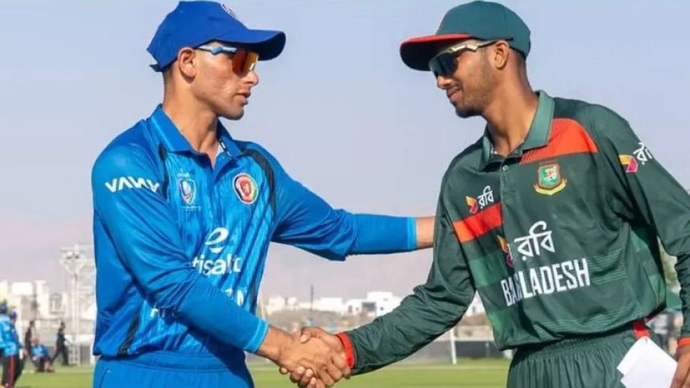 রেকর্ড গড়া ম্যাচে রুদ্ধশ্বাস লড়াই, সুপার ওভারে বাংলাদেশের জয়