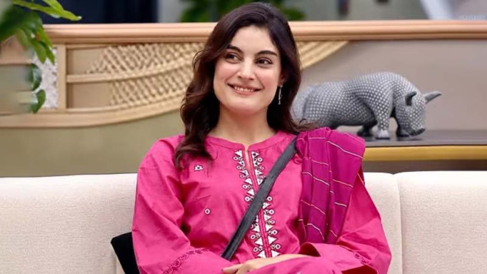 ৬০-৭০টি বিয়ের প্রস্তাব পেয়েছেন, বিবাহিতরাও প্রস্তাব দিয়েছেন তাকে