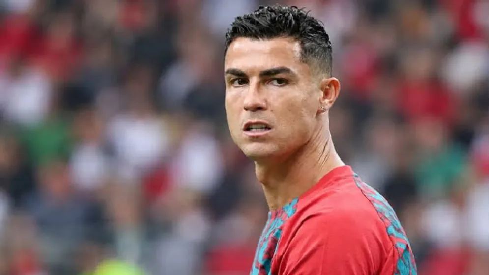 রোনালদোকে ৩০ দিনের নিষেধাজ্ঞা ও ২৫৫ ইউরো জরিমানা