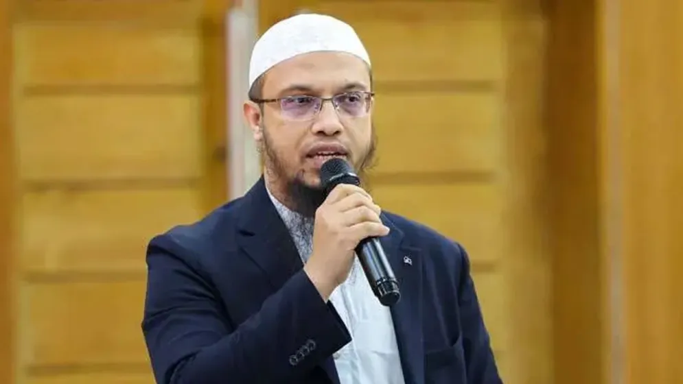 বেনামাজি বন্ধুকে কি ‘জাহান্নামি’ বলা জায়েজ? শায়খ আহমাদুল্লাহ যা বলছেন