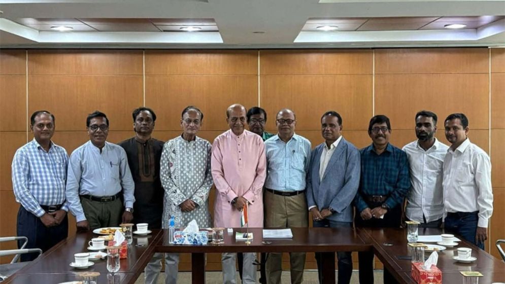 ভারতীয় ভিসা নিয়ে সুখবর দিলেন হাইকমিশনার দীনেশ ত্রিবেদী