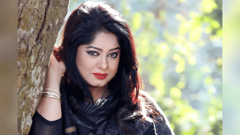 সুখবর দিলেন মৌসুমী