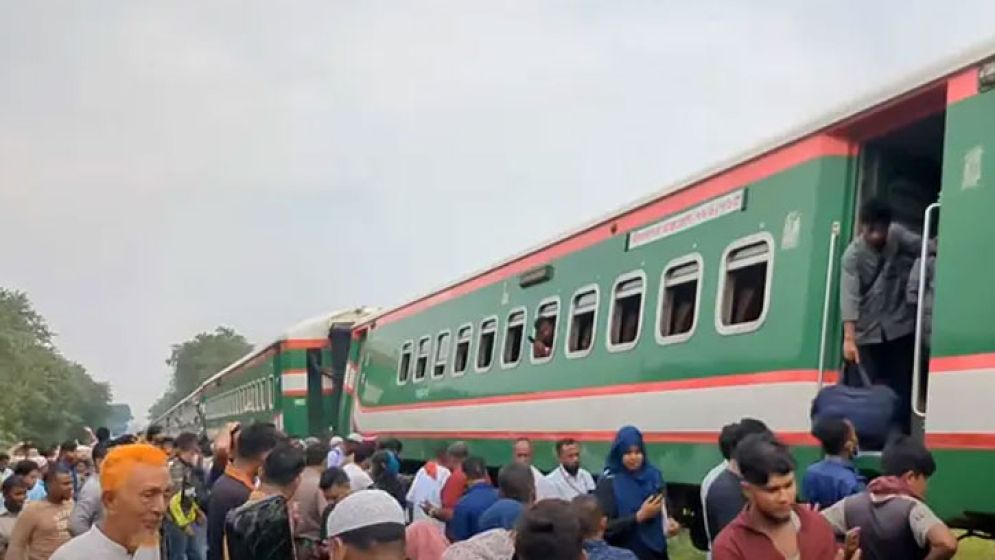 ঢাকার সঙ্গে উত্তরবঙ্গের রেল চলাচল বন্ধ