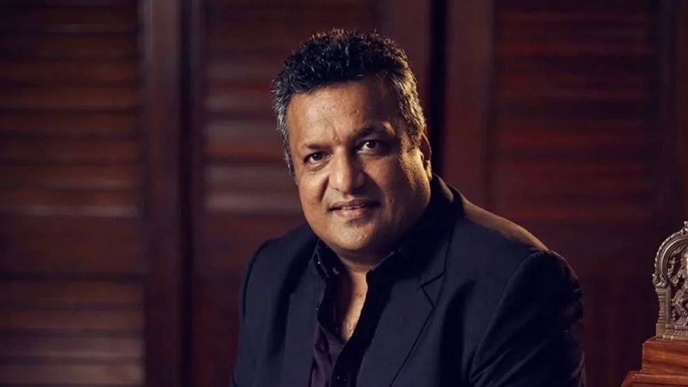 বাথরুমে পড়ে গিয়ে জনপ্রিয় পরিচালকের আকস্মিক মৃত্যু