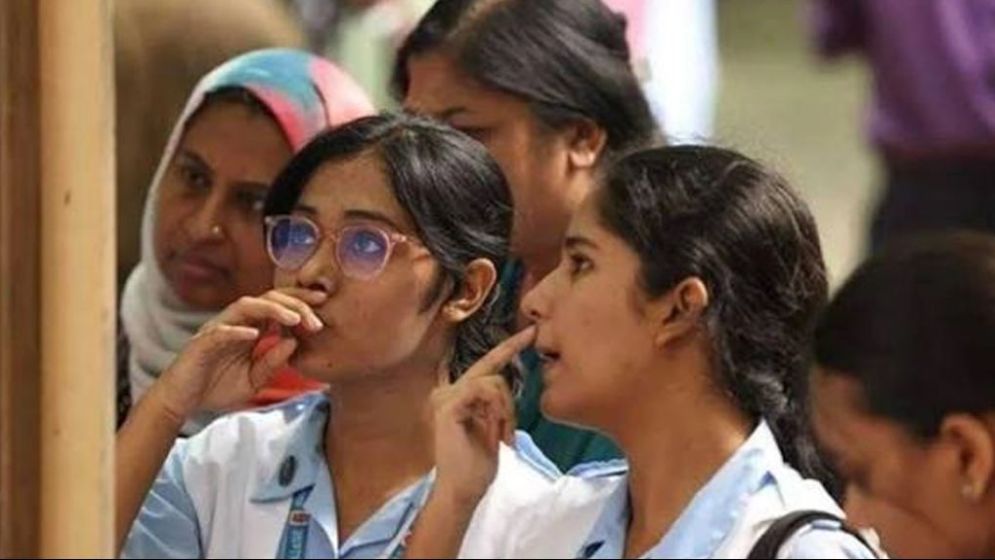 বদলে গেছে এইচএসসির ফল জানার পদ্ধতি, জেনে নিন নতুন নিয়ম